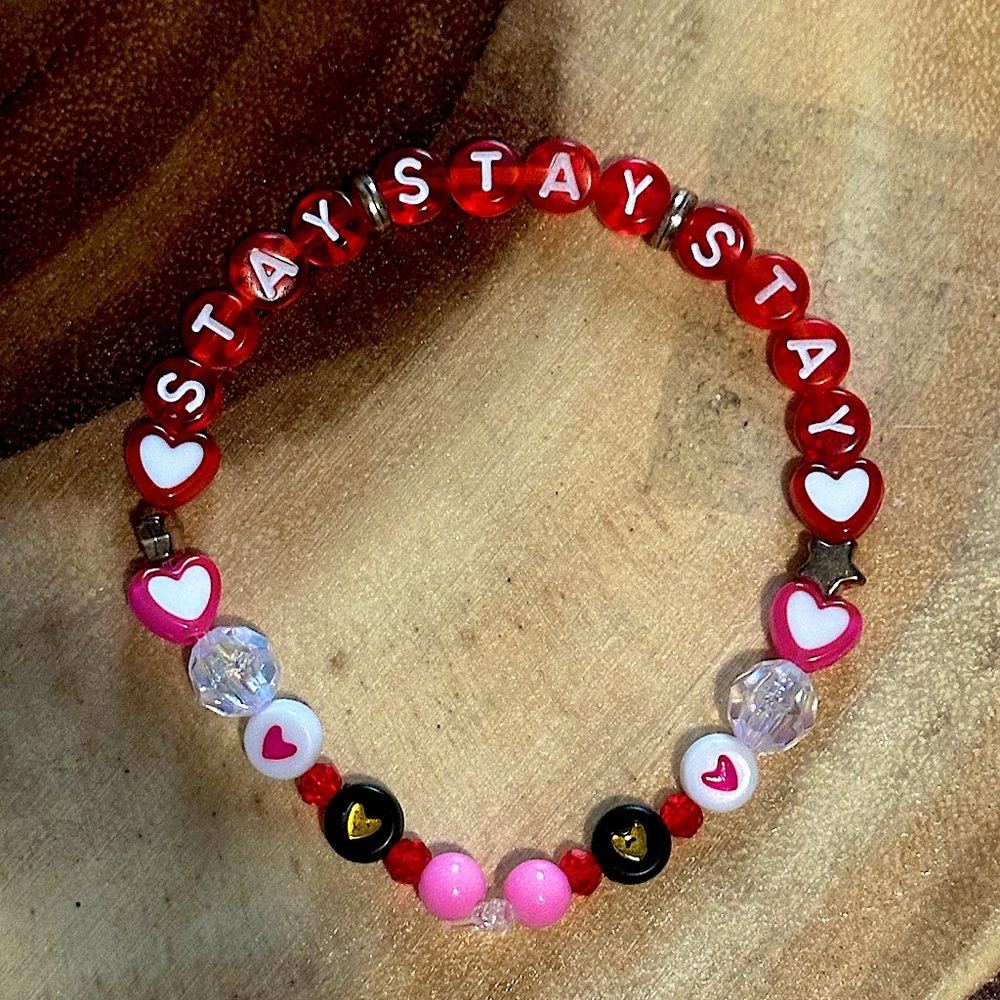5 for $20 Taylor Swift Handmade Friendship Beaded Bracelet
“Stay Stay Stay”